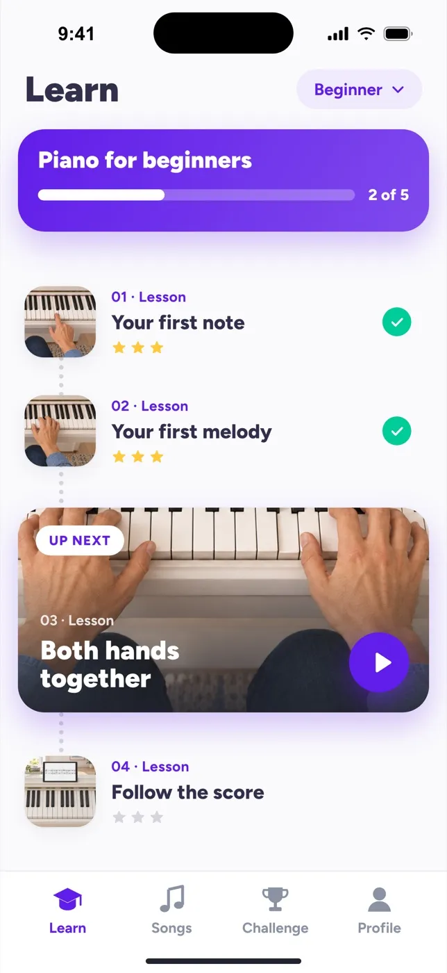 tonestroのピアノの学習パス：はじめての音、はじめてのメロディ、両手で弾く